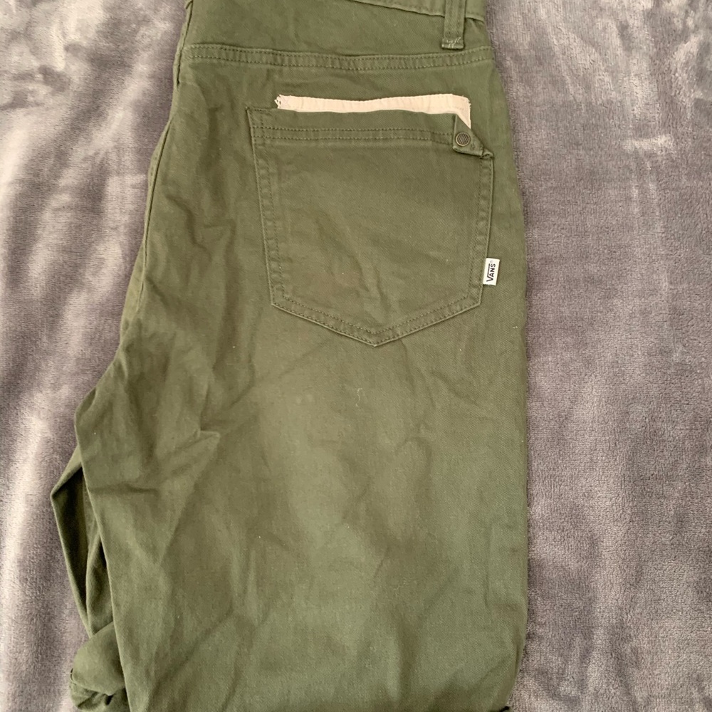 Shorts - Picture 2 of 3